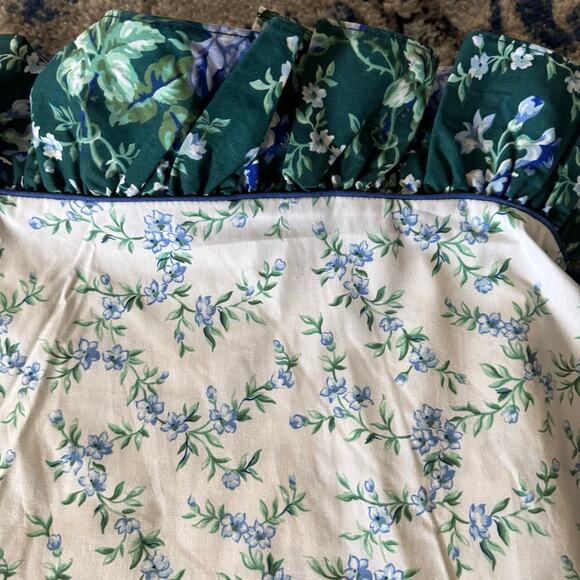 Vintage 90s Cottage Core Green Blue Floral King Flat Ruffled Sheet JCPenney USA - Picture 6 of 10